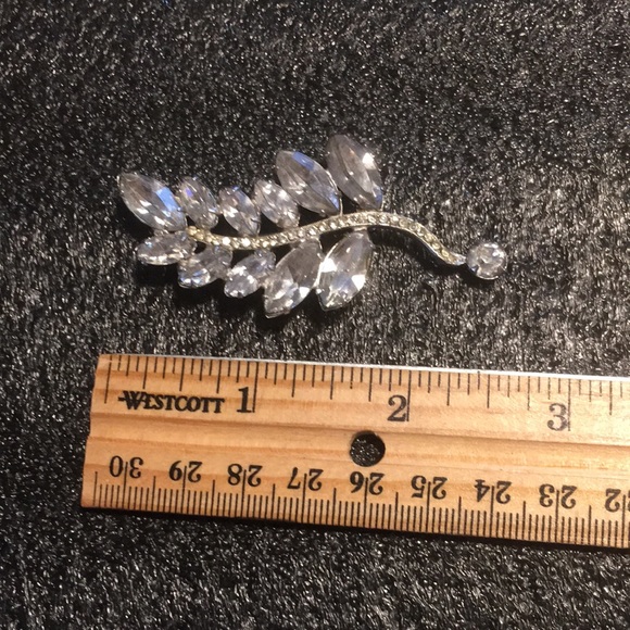 VTG Kramer New York Clear Marquis Rhinestone Pave Silver Brooch Pin Signed - Picture 14 of 16